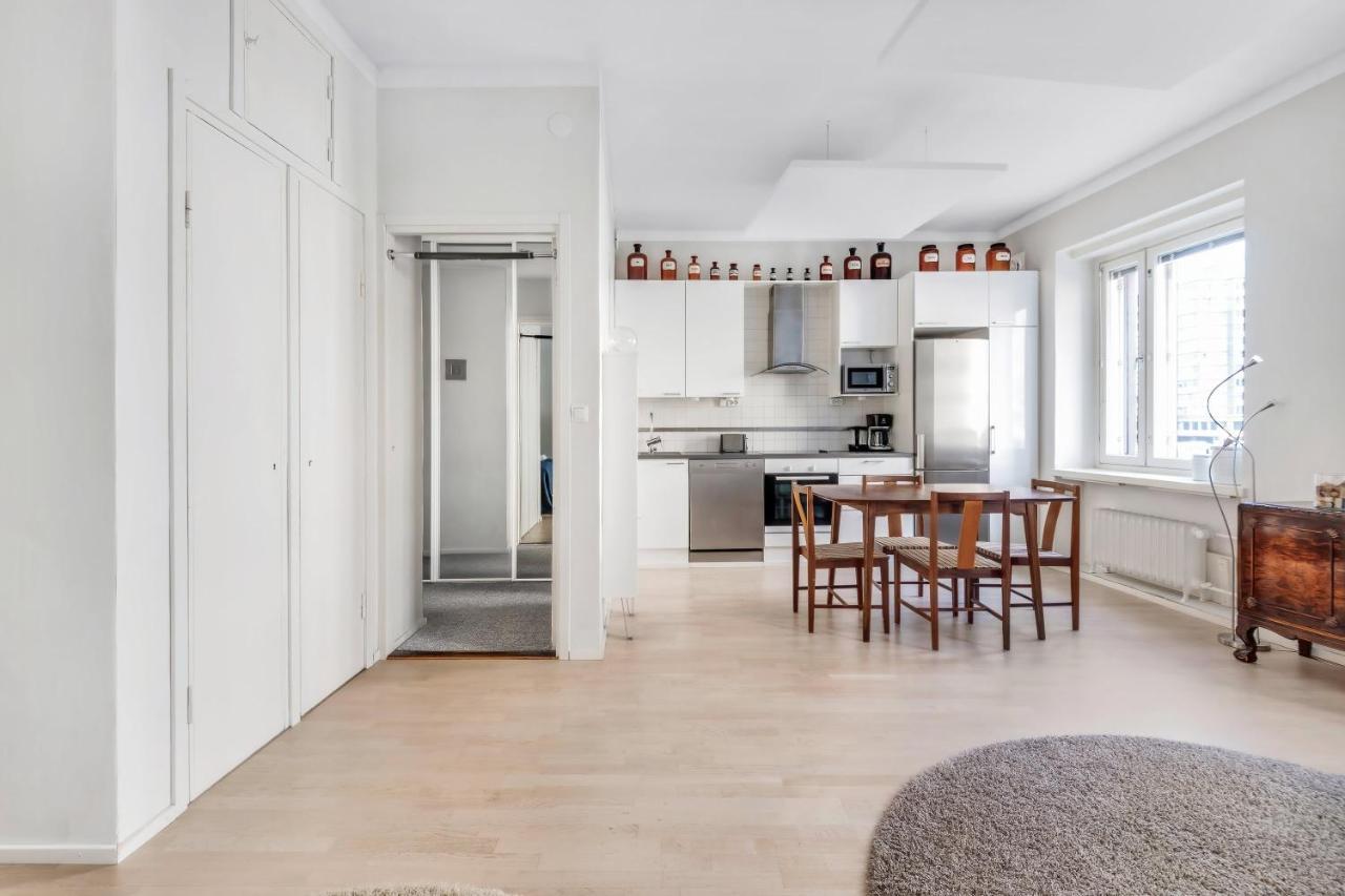 Wehost Spacious Studio Near Metro Kallio Helsinki Exterior foto